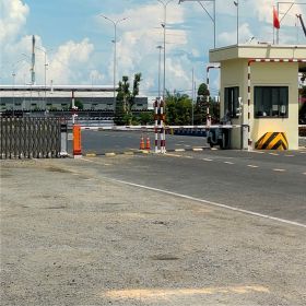 Cửa Cổng Xếp Tân Uyên Bình Dương.  Cửa Cổng xếp inox nhôm bắc tân uyên bình dương